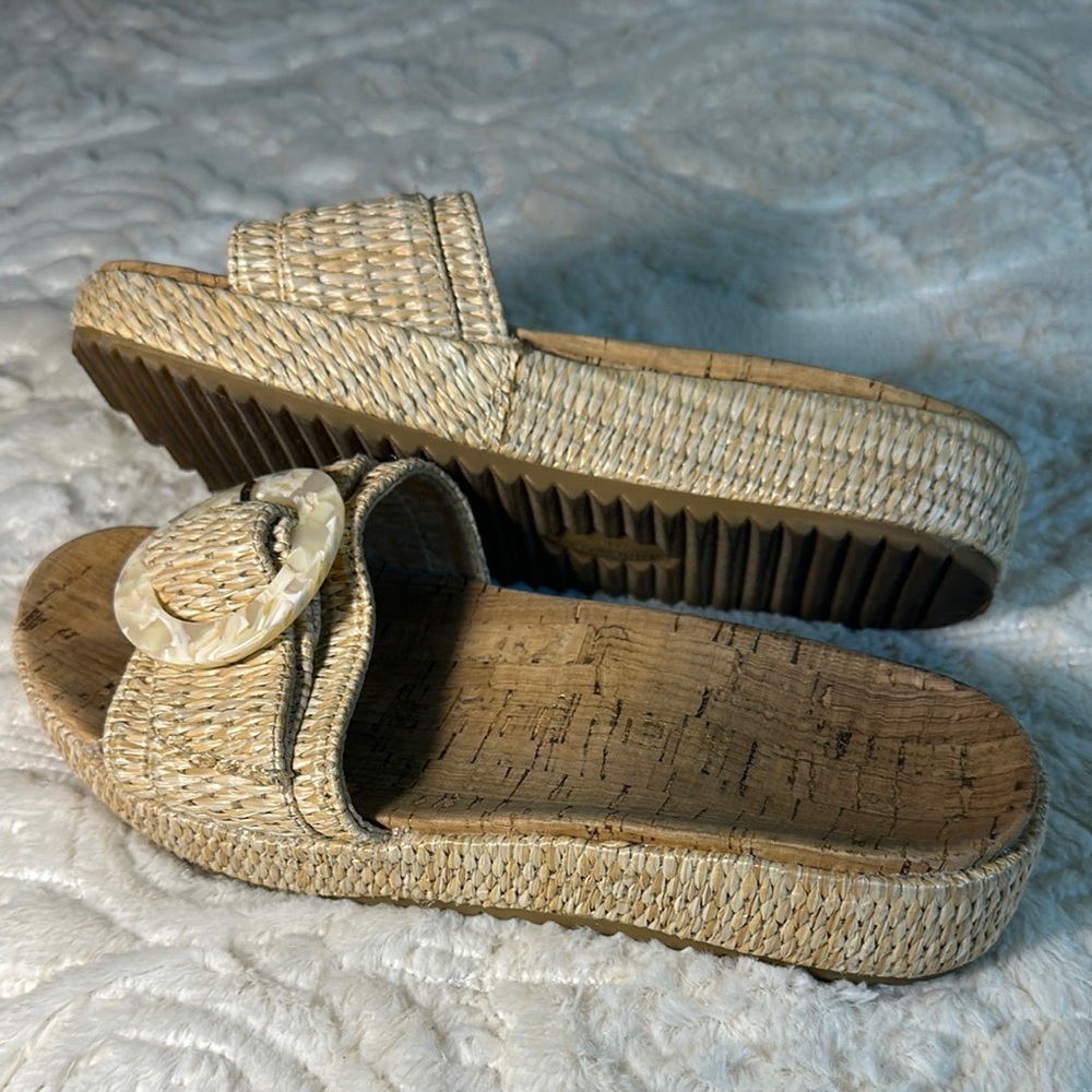 Anne Klein Akviena Women's Woven Slide Sandals - Picture 2 of 10